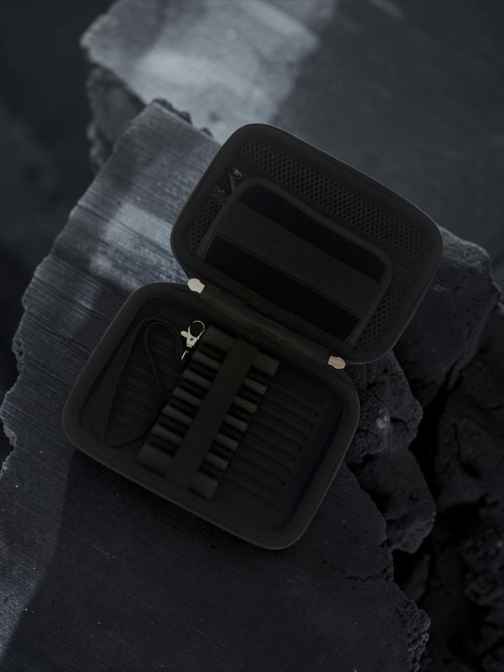 LUKE BOD PRO DART SHIRT AND CASE